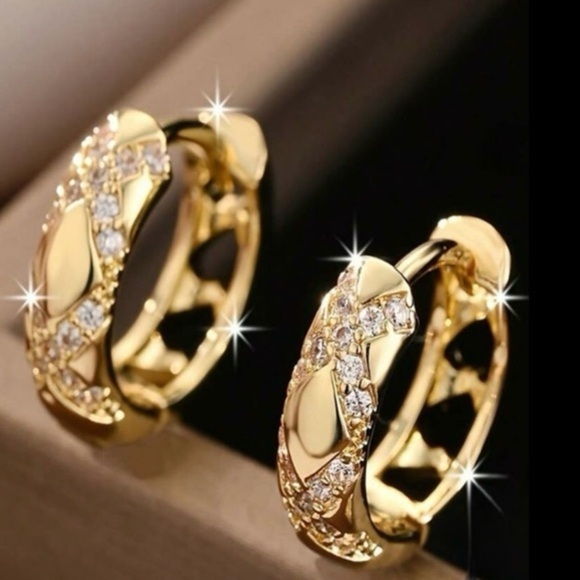 Jewelry - Gold & Rhinestone Huggie Hoop Earrings